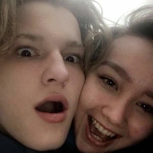 Meet your Posher, Stanley